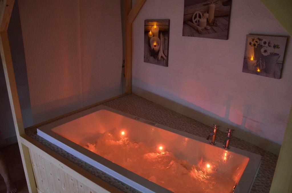 Lélex Relais Mont Jura Adults Only Bed & Breakfast エクステリア 写真
