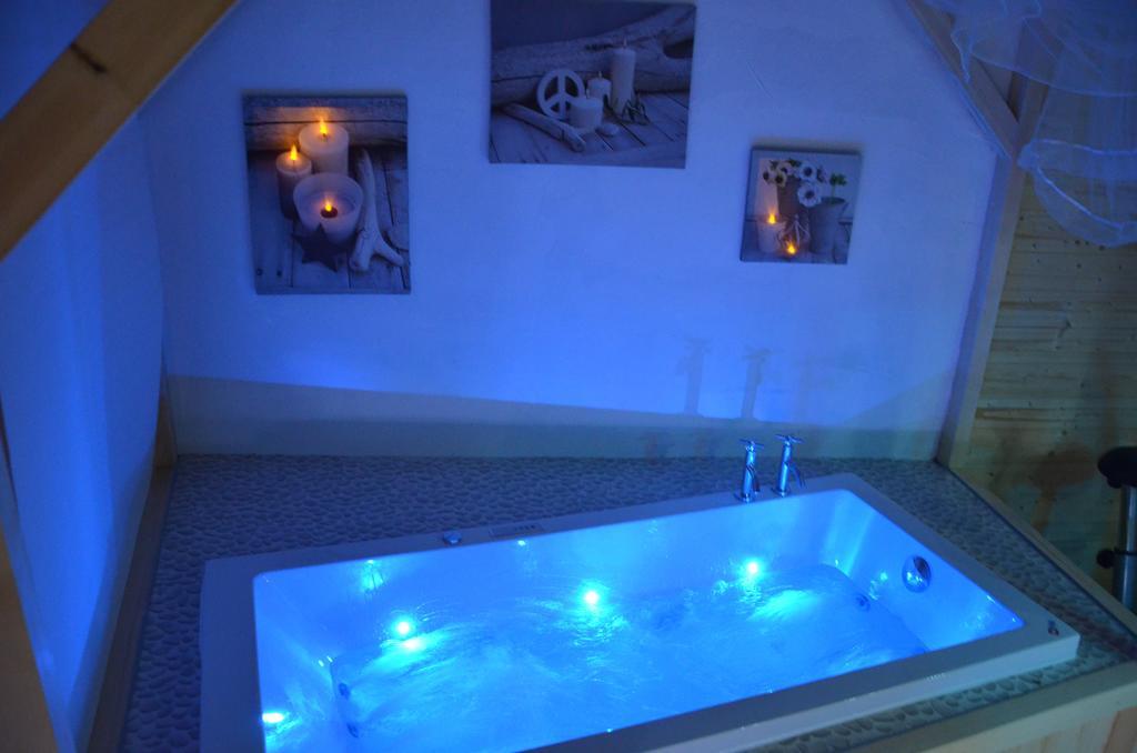 Lélex Relais Mont Jura Adults Only Bed & Breakfast エクステリア 写真
