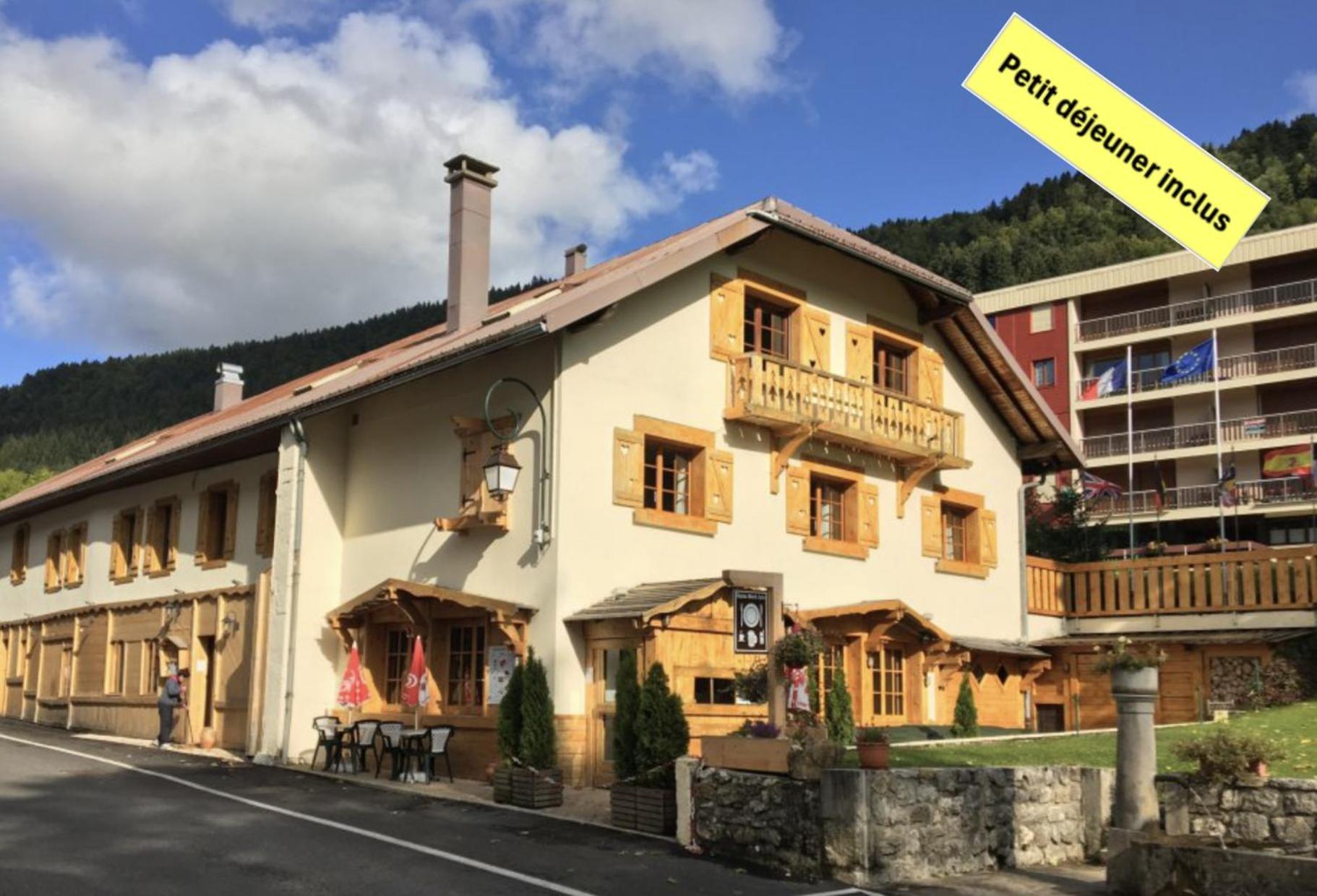 Lélex Relais Mont Jura Adults Only Bed & Breakfast エクステリア 写真
