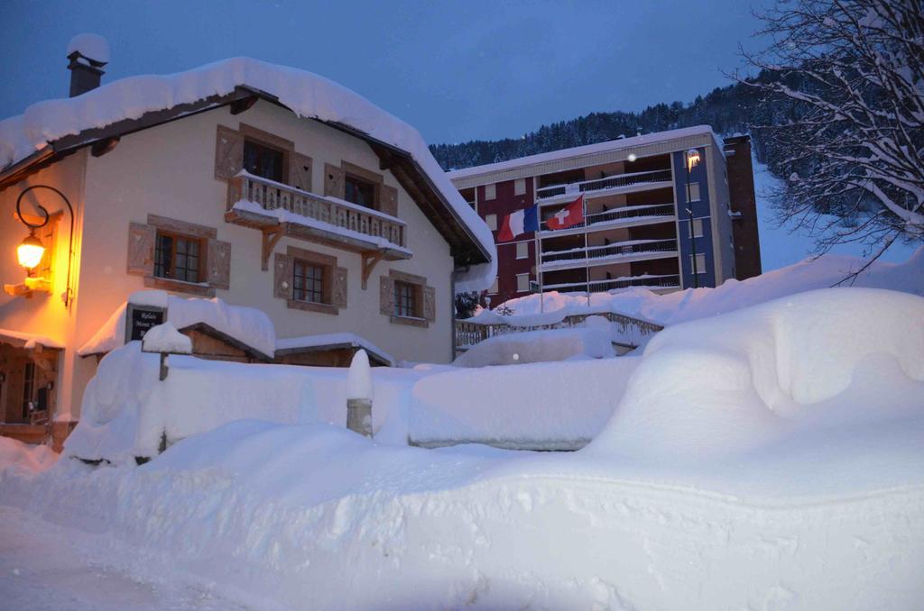 Lélex Relais Mont Jura Adults Only Bed & Breakfast エクステリア 写真