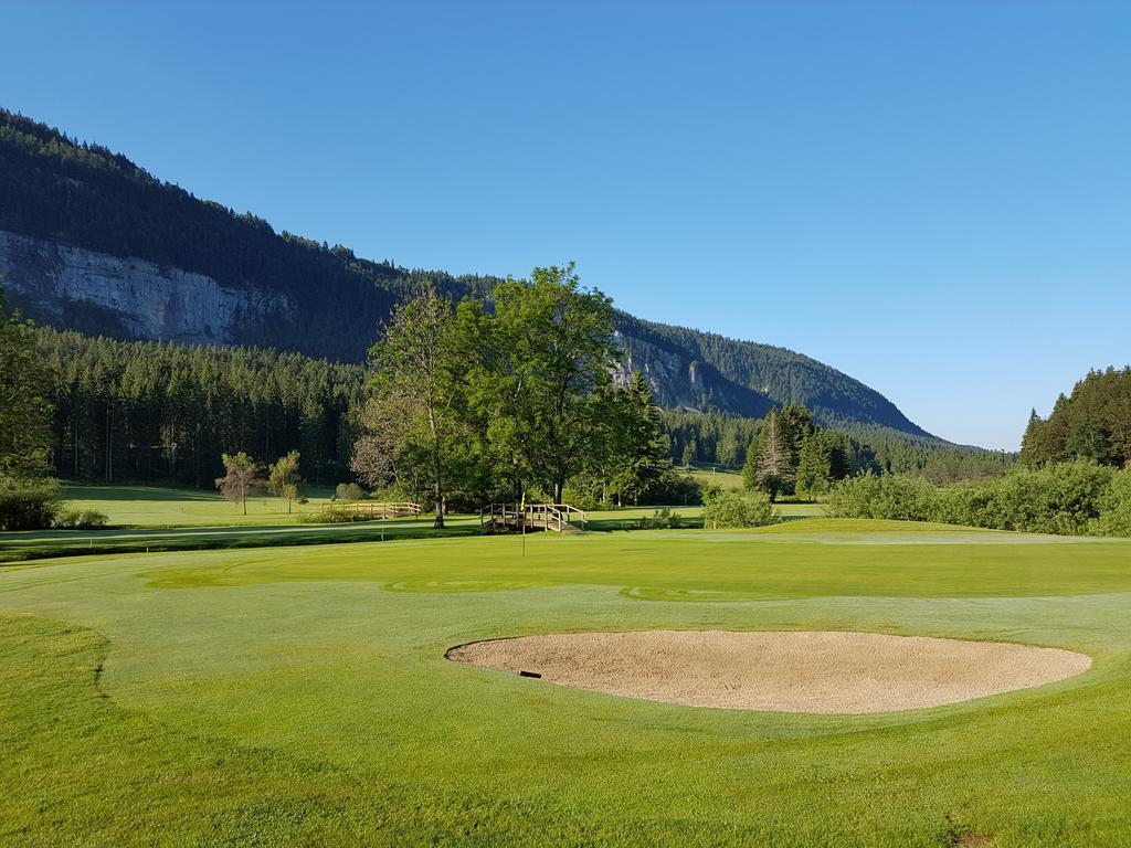 Lélex Relais Mont Jura Adults Only Bed & Breakfast エクステリア 写真